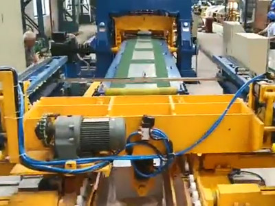 KJF100-3x1300mm飛剪(jian)生産(chan)線