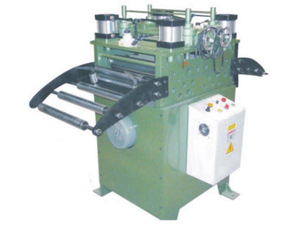 HS-500A厚(hou)闆矯(jiao)直機(ji)